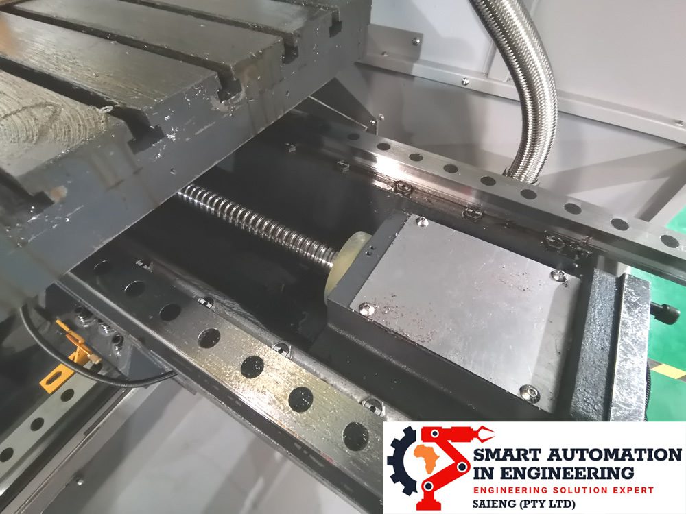 GM-V1160 Vertical Machining Center - Image 9